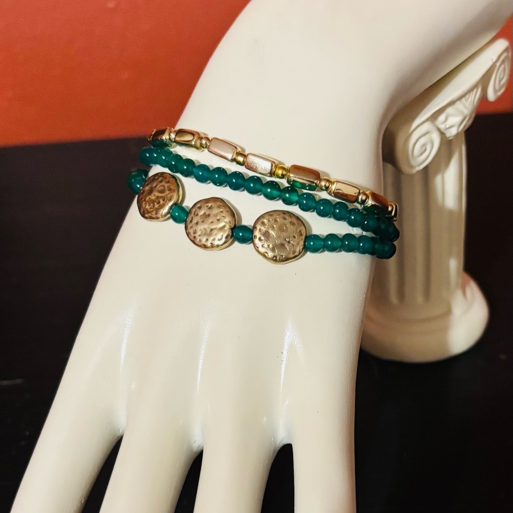 Elegant Gold and Green Beaded Bracelet Set